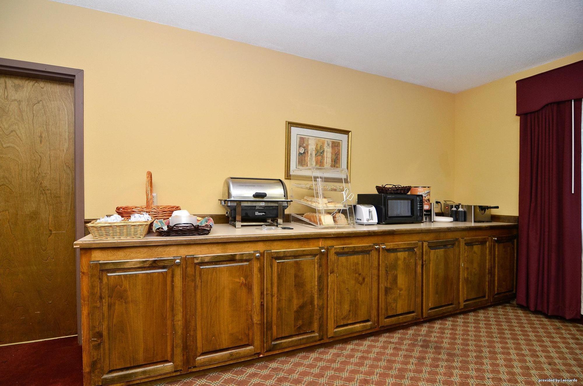 Americas Best Value Inn Wiggins Ristorante foto