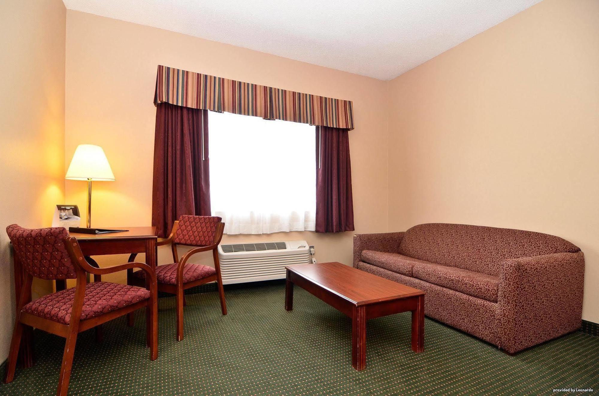 Americas Best Value Inn Wiggins Camera foto