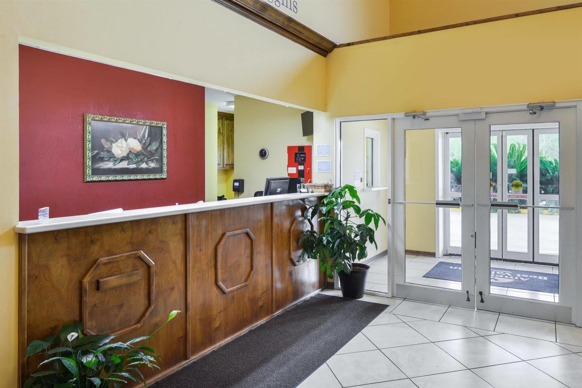 Americas Best Value Inn Wiggins Esterno foto